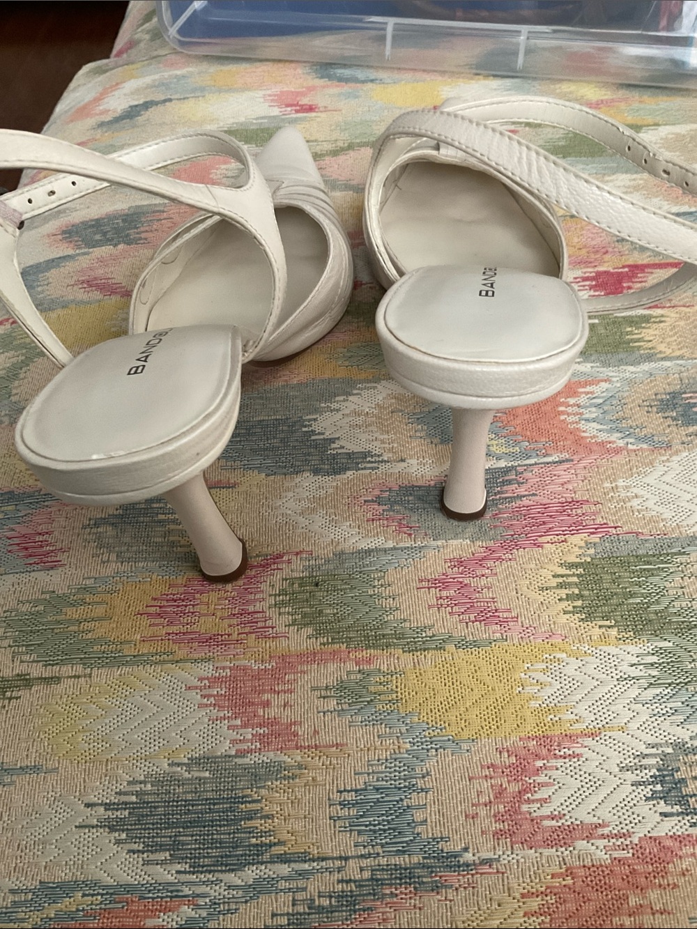Bandolino Women's cream Ankle Strap Pumps - Picture 5 of 7